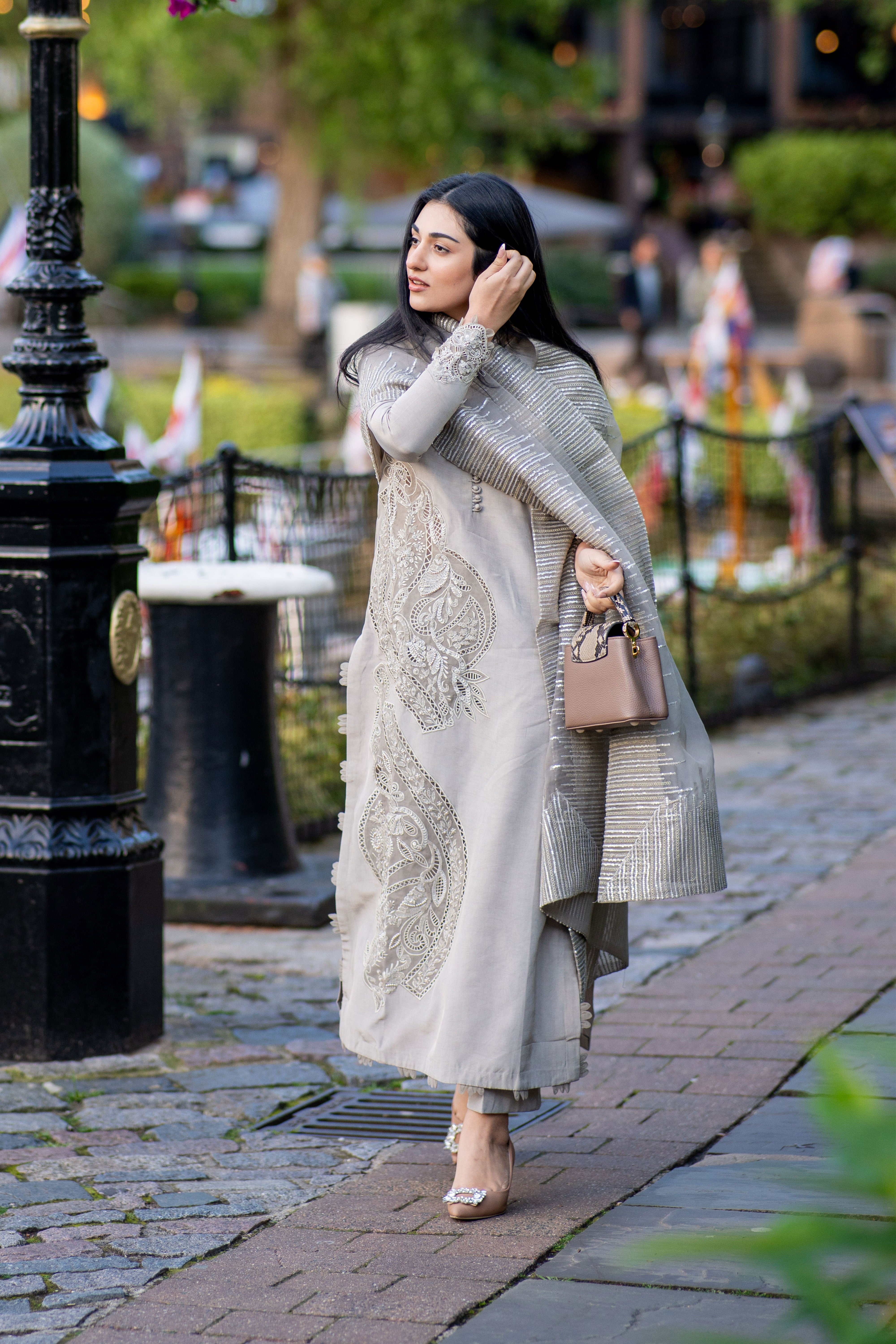sarah khan dresses design Meeras - Sarah khan exudes modesty and elegance in our beautifully handcrafted ensemble Emerald Garden