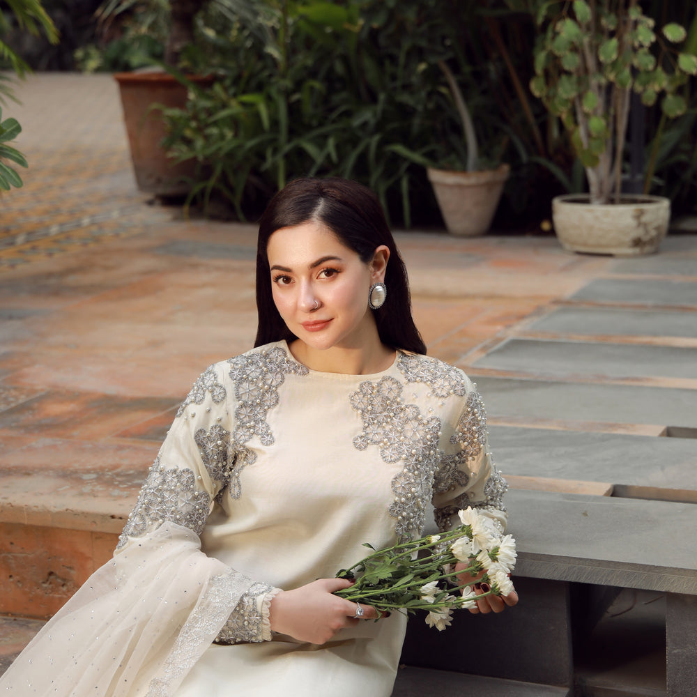 
                  
                    Hania Aamir - White x MH
                  
                