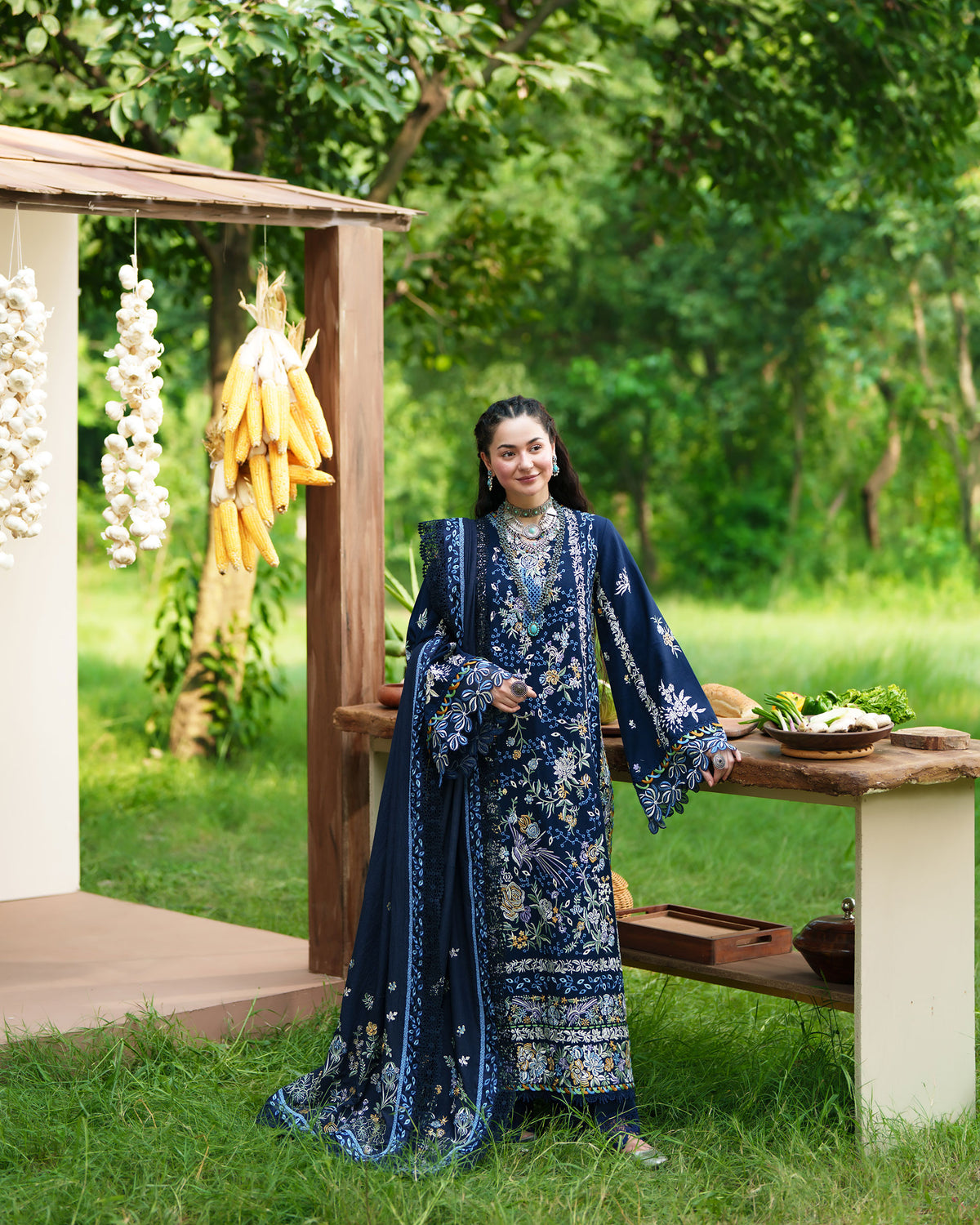 
                  
                    Indigo
                  
                