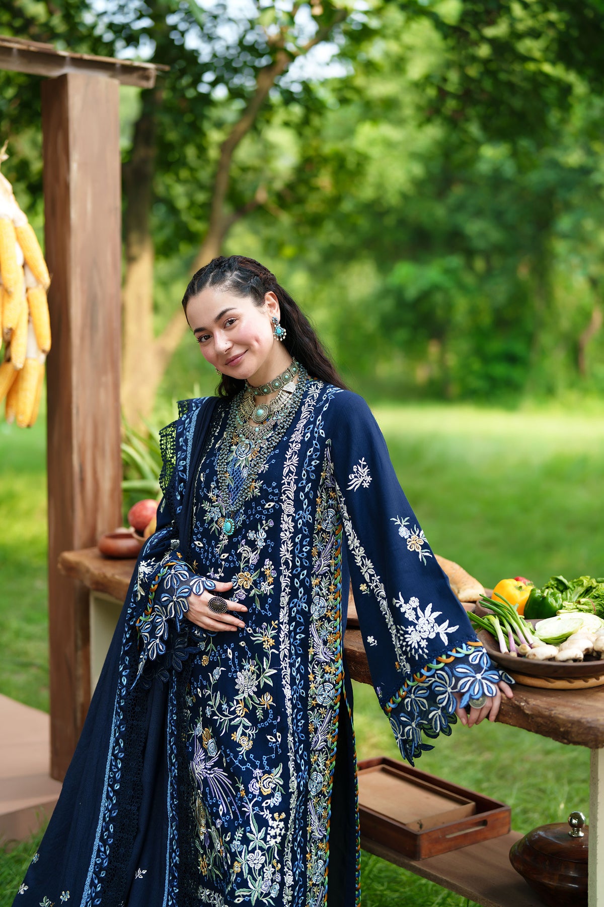 
                  
                    Indigo
                  
                