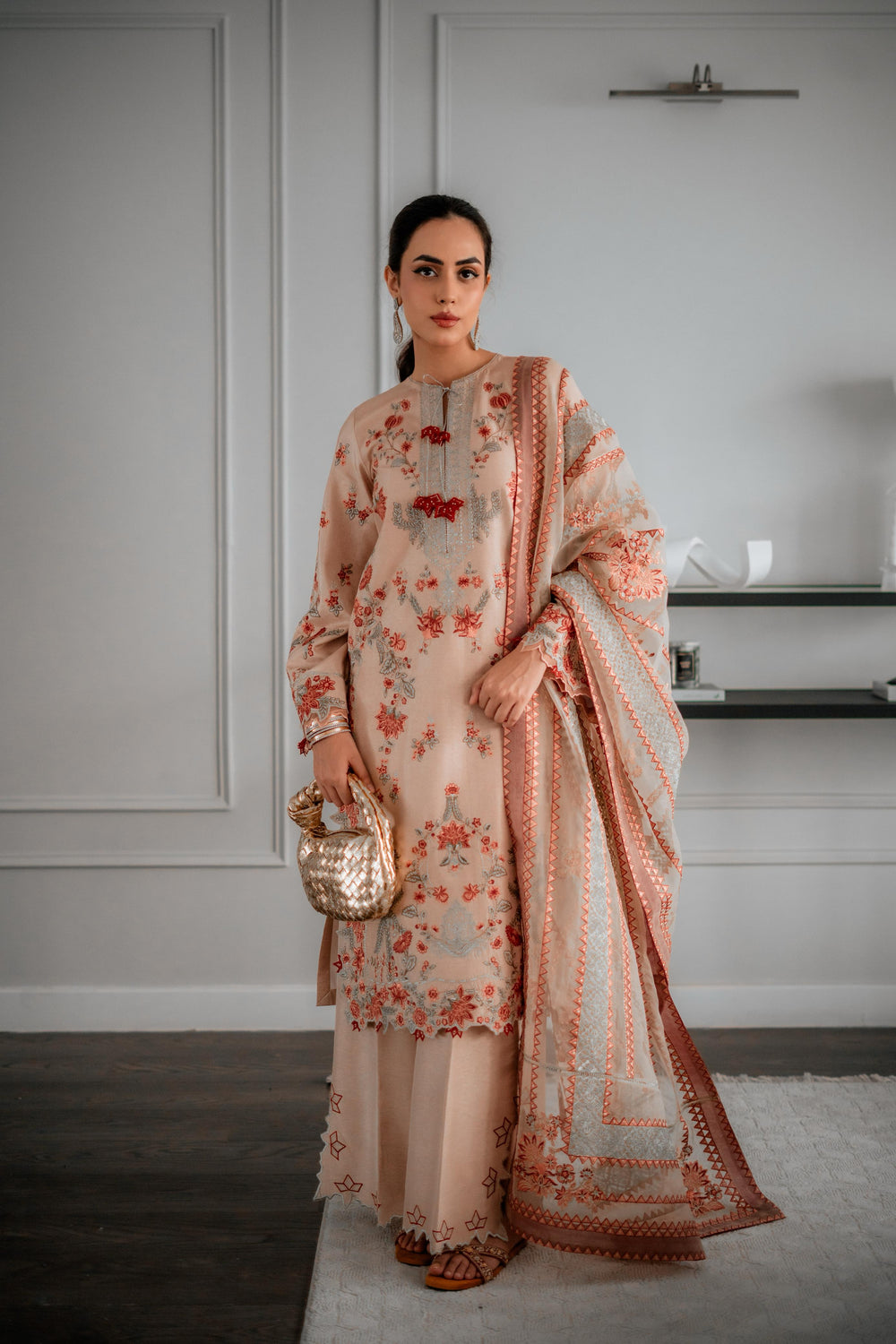 Ayesha Baig - Gold x MH